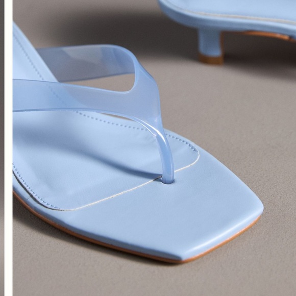 NWT Size 8 Maeve Jelly Thong Kitten Heels - Picture 4 of 4